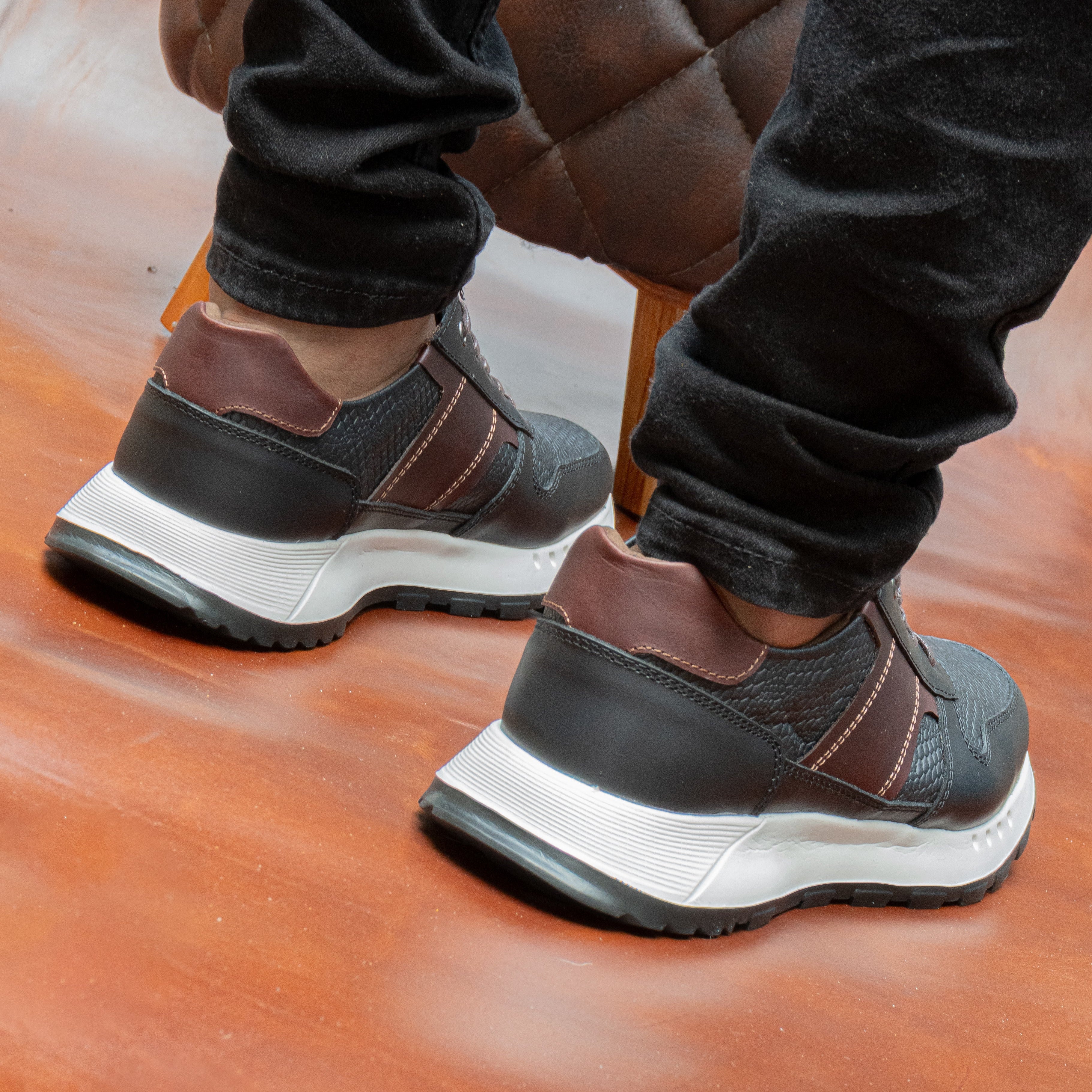 Tenis de cuero para hombre Dominik Negro x Cogñac