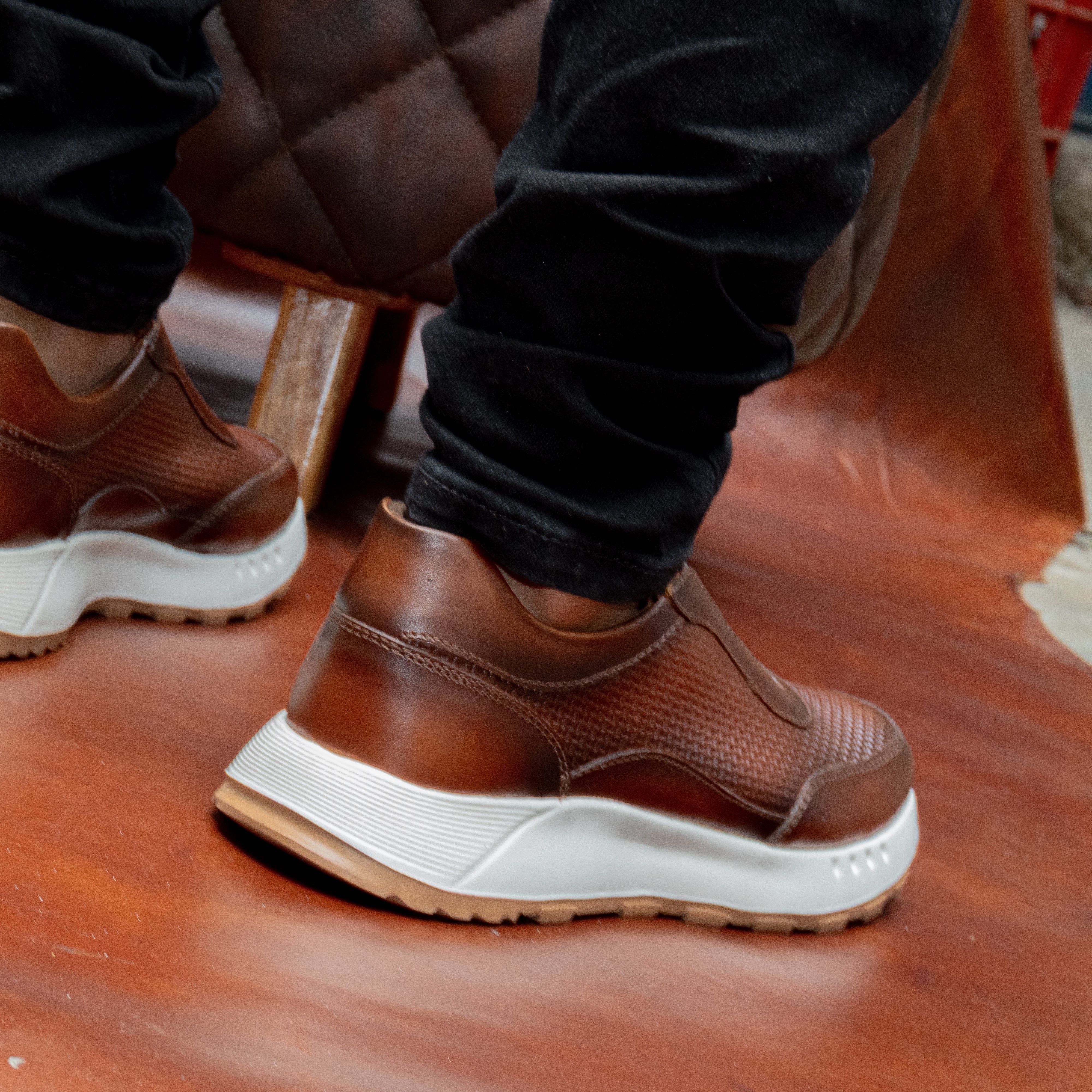 Tenis de cuero para hombre Thiago Miel