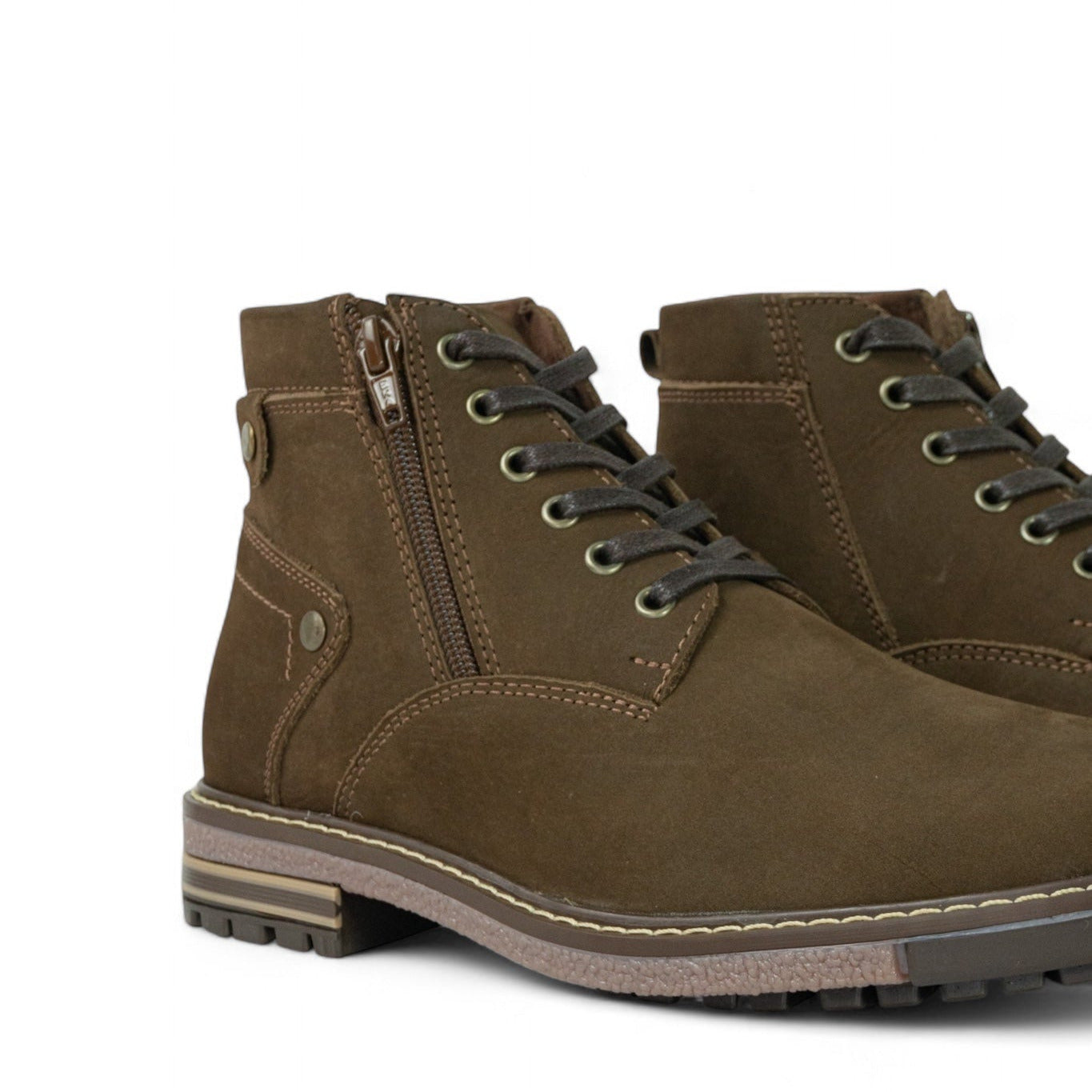 Bota Manchester Nobuck Bisont